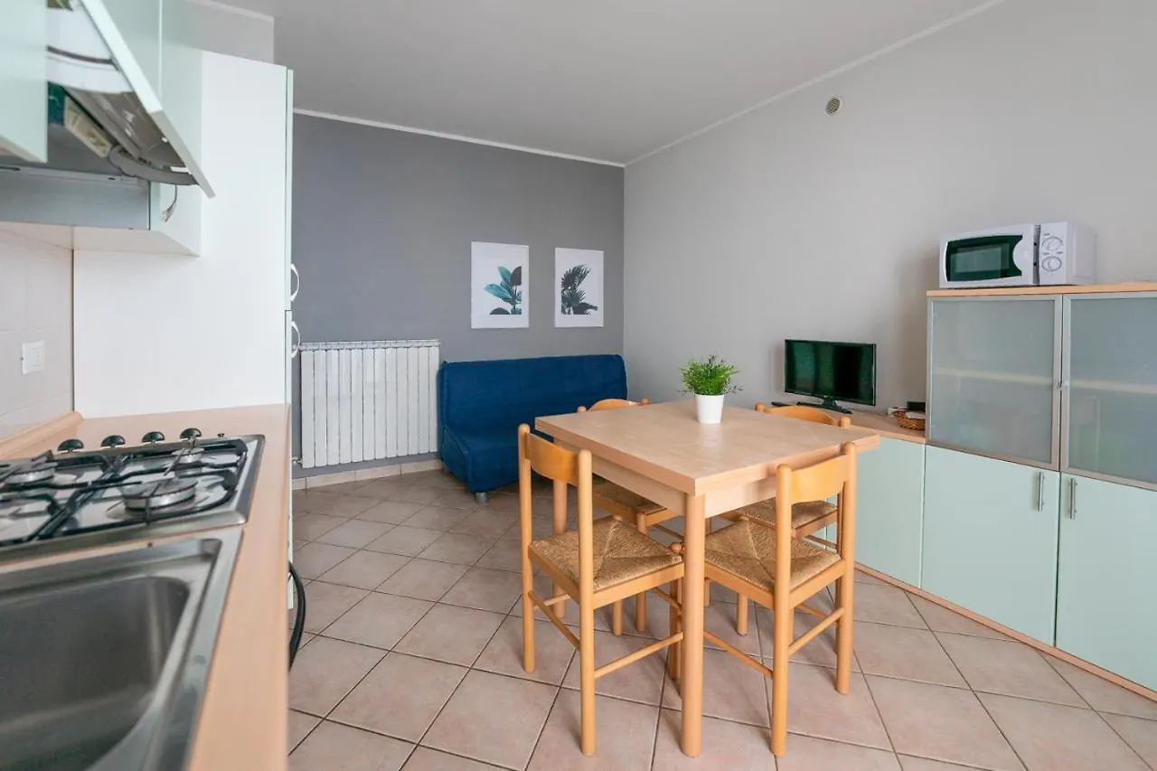 Smith 3B Apartment Llido Degli Estensi 0*,